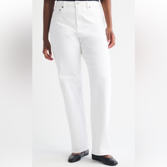 Abercrombie & Fitch Denim - Abercrombie & Fitch Curve Love 90s Straight Ultra High Rise Jeans
